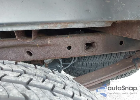 2010 Ford F-150 Xl/Xlt z USA, uszkodzony, nr VIN 1FTEW1E89AFA29293